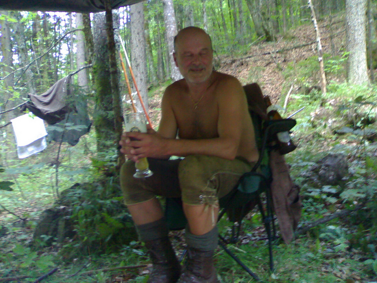 Zoom-In Nape wie er leibt und lebt!